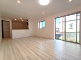  新築一戸建て