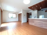  中古一戸建て