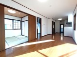  中古一戸建て