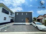  新築一戸建て