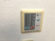 【浴室暖房換気乾燥機】