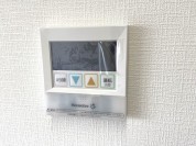 【給湯器リモコン】