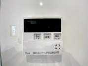 【給湯器リモコン】