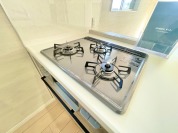 【3口ガスコンロ】