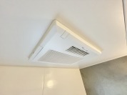 【浴室乾燥機】