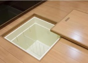 【便利な床下収納庫】