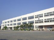 大和市立西鶴間小学校