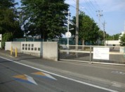 綾瀬市立北の台小学校