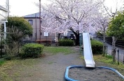 八幡谷戸東公園