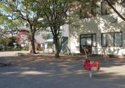 八間通り公園