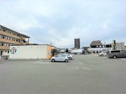 セブン-イレブン 伊勢原石田店