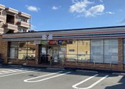 セブン-イレブン 厚木戸室南店