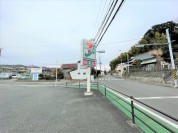 セブン-イレブン 伊勢原高森店