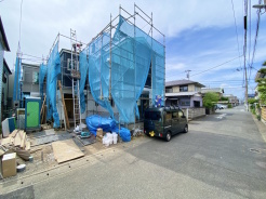 1号棟 近隣に参考となる同施工例の完成物件がございます。まずは一度現地をご覧になってみてください。