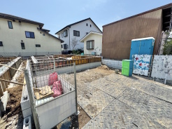 1号棟 2025年7月完成予定
カースペース2台可能
【ZEH水準省エネ住宅】