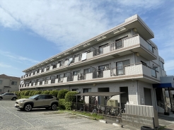 ペット飼育可能
ファミリータイプの間取りです。