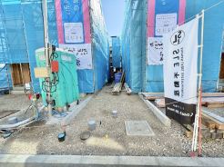 各居室収納収納＋たっぷり収納が可能な約2帖のウォークインクローゼット付き◎