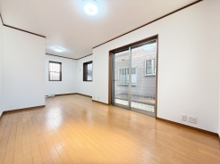 伊勢原市高森台１丁目