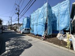 主寝室は収納スペースも充実しています。