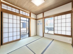 心が安らぐ和室は約4.5帖