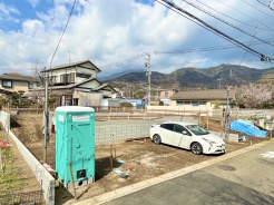 住宅街ならではの落ち着きと、便利さを両立した立地条件も、ぜひ現地で体感してみてください。