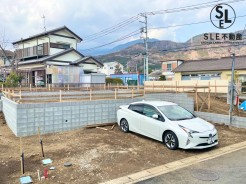 車通りが少なく、落ち着いた環境なので、お子さまの外遊びや自転車の練習も安心。