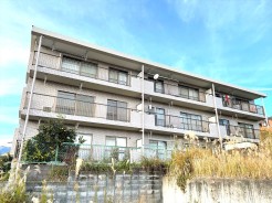 秦野市千村３丁目