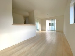 伊勢原市上粕屋