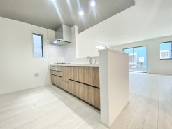建物主要構造部10年保証付き◎