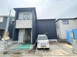 南向きバルコニーのため陽当たり良好◎洗濯物がよく乾きます♪