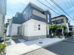 【省エネ基準適合住宅】ＬＤＫ20.5帖ある南向きで陽当たり良好な4ＬＤＫ新築戸建です。
