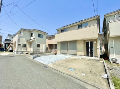 前面道路は通り抜けができないため、お子様がいても比較的安心です◎