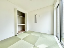 4.5帖の和室は、客間として活用したり様々な用途でご活用いただけます◎