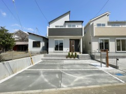 秦野市鶴巻南３丁目