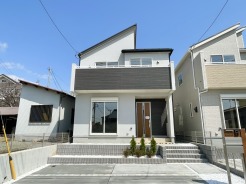 秦野市鶴巻南３丁目