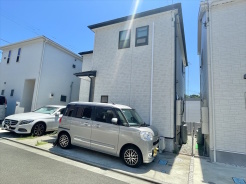 バルコニーは南向きで陽当たり良好◎晴れた日には洗濯物が良く乾きます。