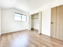 各居室収納付きのため、お部屋を最大限有効活用していただけます。