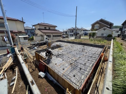 リビングイン階段の間取りは、家族の外出や帰宅を把握しやすく、コミュニケーションが増えます◎