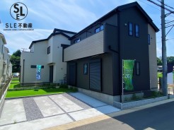 【駐車2台可】敷地約40坪/南向きで陽当たり良好な5ＬＤＫ新築戸建です。