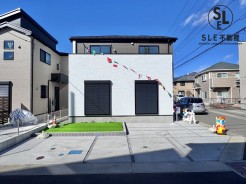 1号棟 【駐車2台可】ＬＤＫ18帖/南向きで陽当たり良好なワイドバルコニーのある4ＬＤＫ新築戸建です。