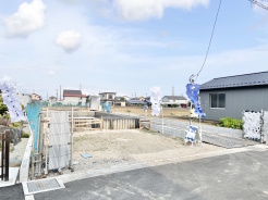 完成が待ち遠しい、日当たりと通風良好な住環境