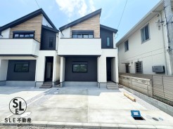 20帖あるＬＤＫが魅力的な2ＳＬＤＫ新築戸建です。