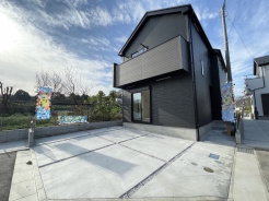 【駐車２台可】収納豊富な間取りが魅力的な新築戸建