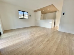 ＬＤＫ17帖は開放感ある広々としたリビング。