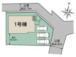 カースペースは車種により3台駐車が可能です。