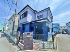 南向きで陽当たり、通風ともに良好です。