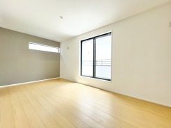 厚木市妻田東３丁目