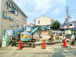 暮らしを彩る住した設備・仕様のある3階建て4ＬＤＫ新築戸建です。