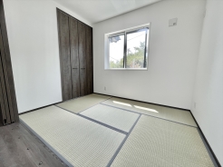 伊勢原市沼目４丁目