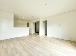 ＬＤＫ１５帖以上の広々としたリビング